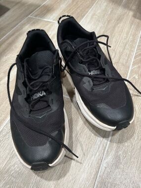 Hoka Men's Black Athletic Running Shoes with White Midsole